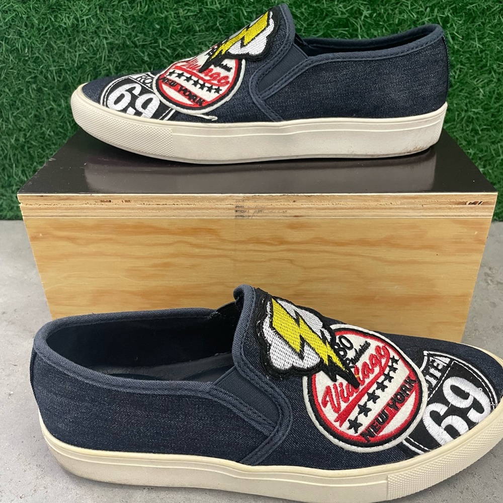 STEVE MADDEN Embroidered Slip-On Sneakers